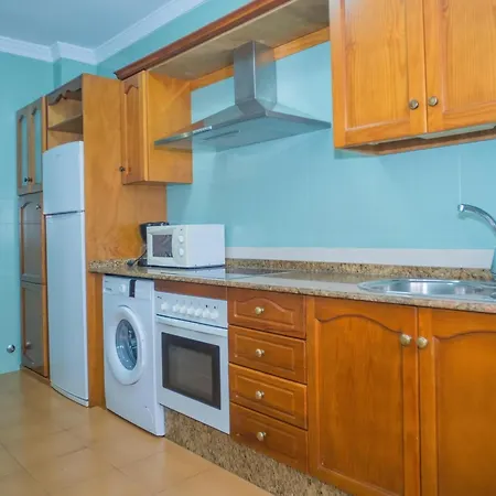 Modernos Con Garaje, Balcones Y Aire Acondicionado En - Es-180-24 Conil De La Frontera