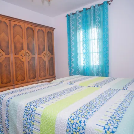 Modernos Con Garaje, Balcones Y Aire Acondicionado En - Es-180-24 Apartment Conil De La Frontera