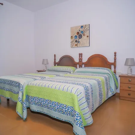 Modernos Con Garaje, Balcones Y Aire Acondicionado En - Es-180-24 *