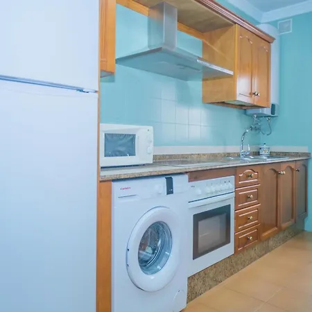 Modernos Con Garaje, Balcones Y Aire Acondicionado En - Es-180-24 Apartment *